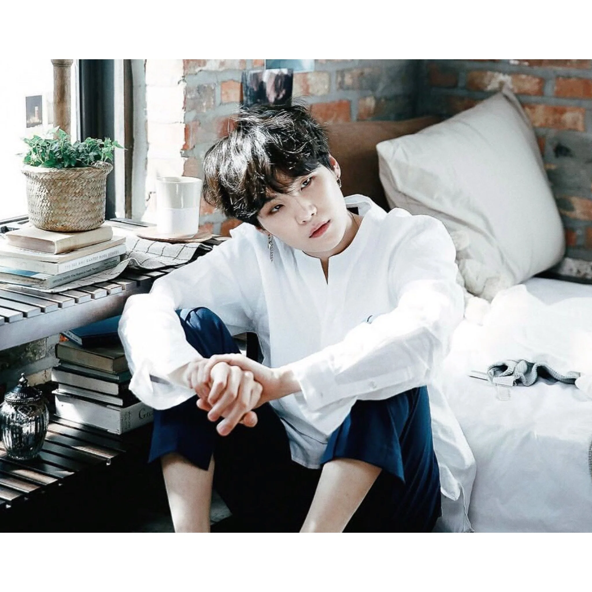 BTS Suga in White | Diamond Painting - Image 2
