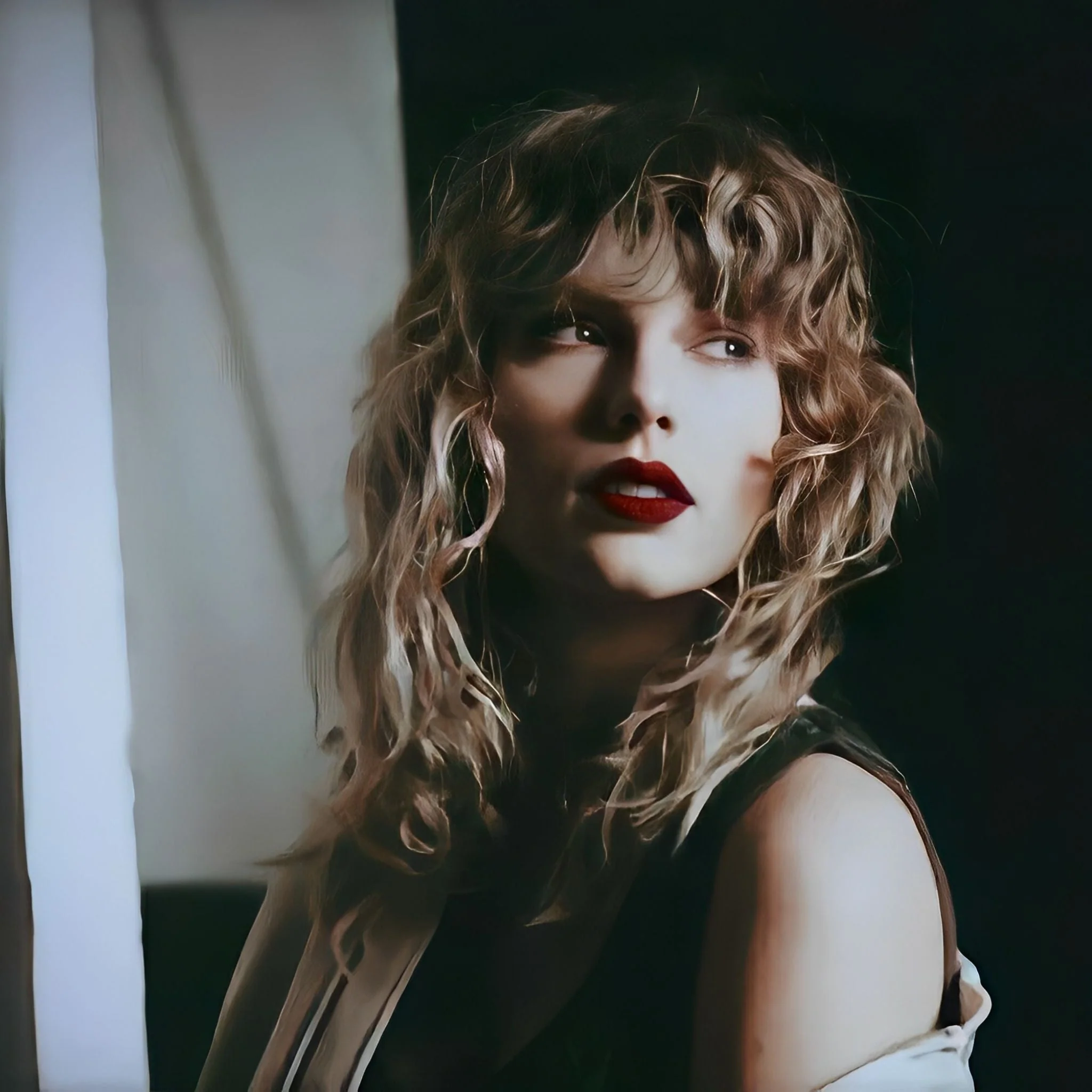 Taylor Swift Looking Back | Diamond Painting - Image 2