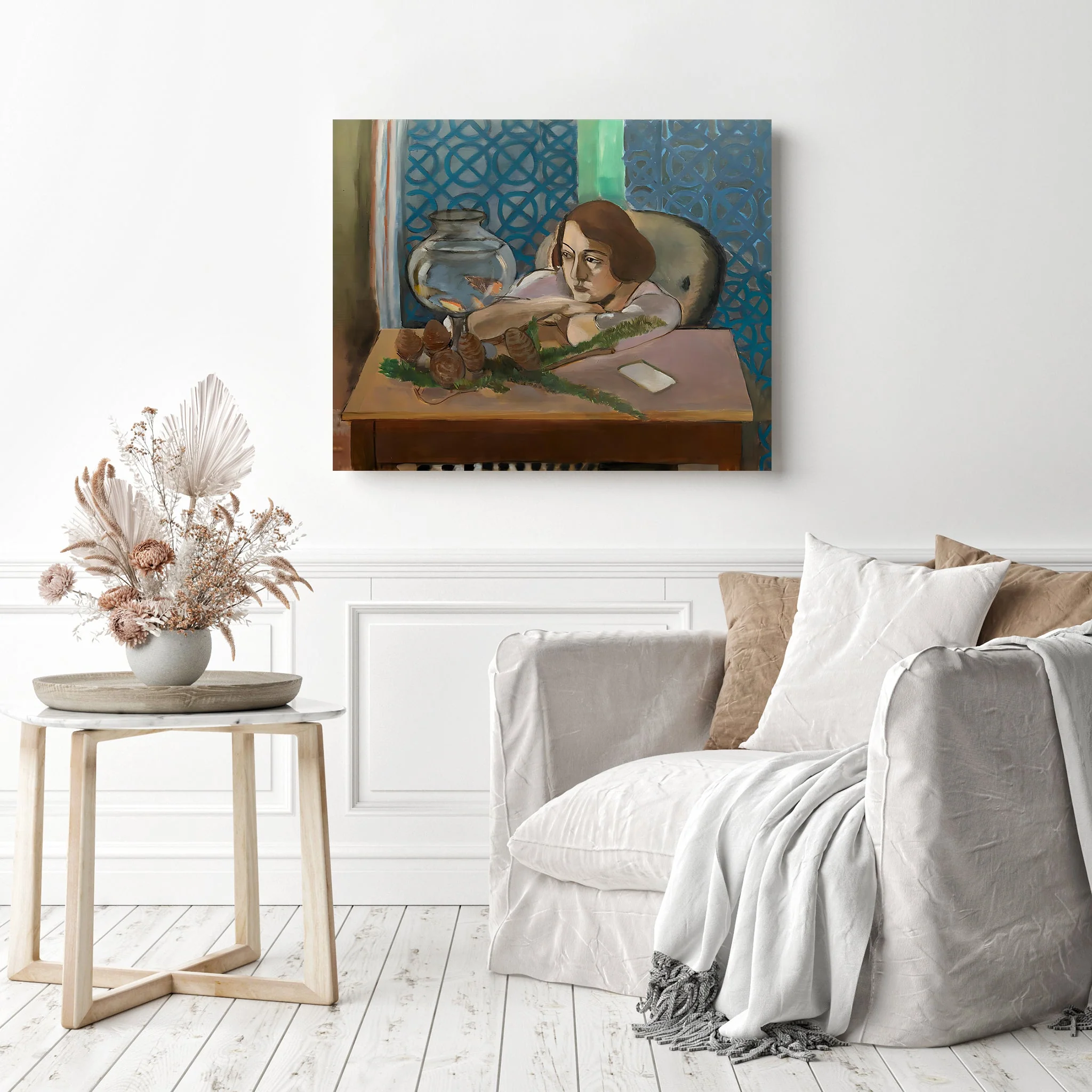 Woman before an Aquarium | Diamond Painting - Image 3