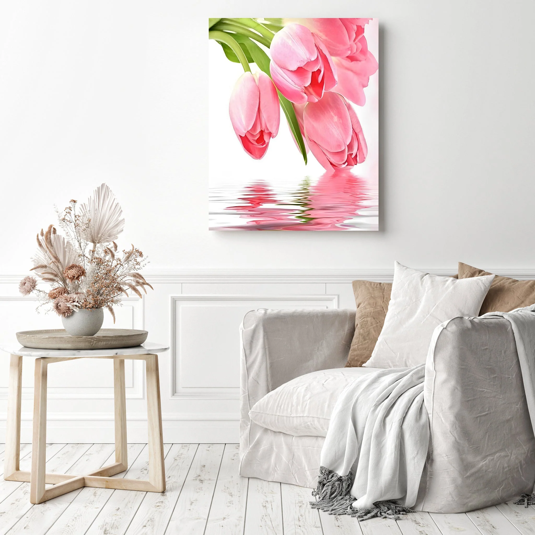 Tulips Hanging on the Water | Diamond Painting - Image 3