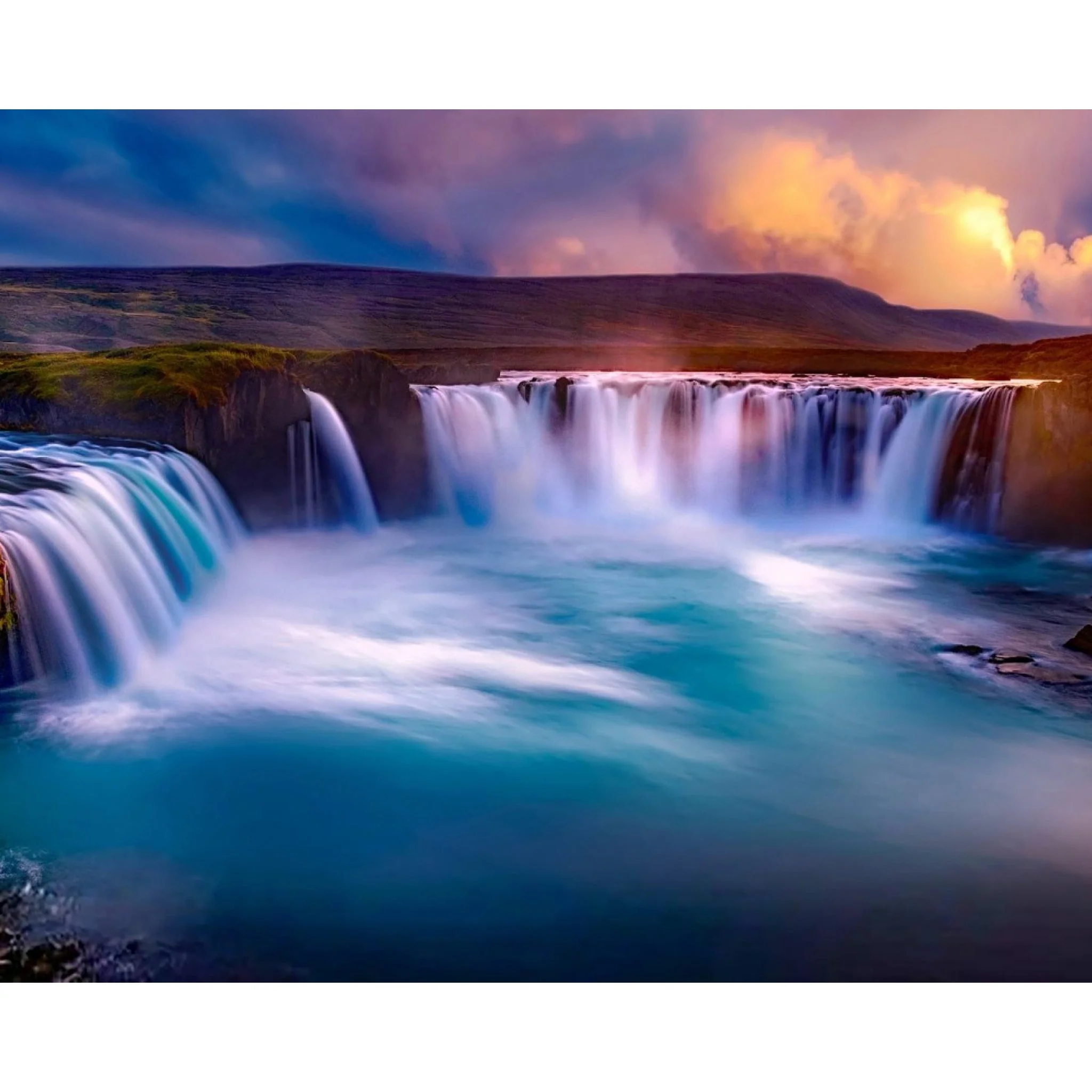 Chasing Waterfalls | Diamond Painting - Image 2